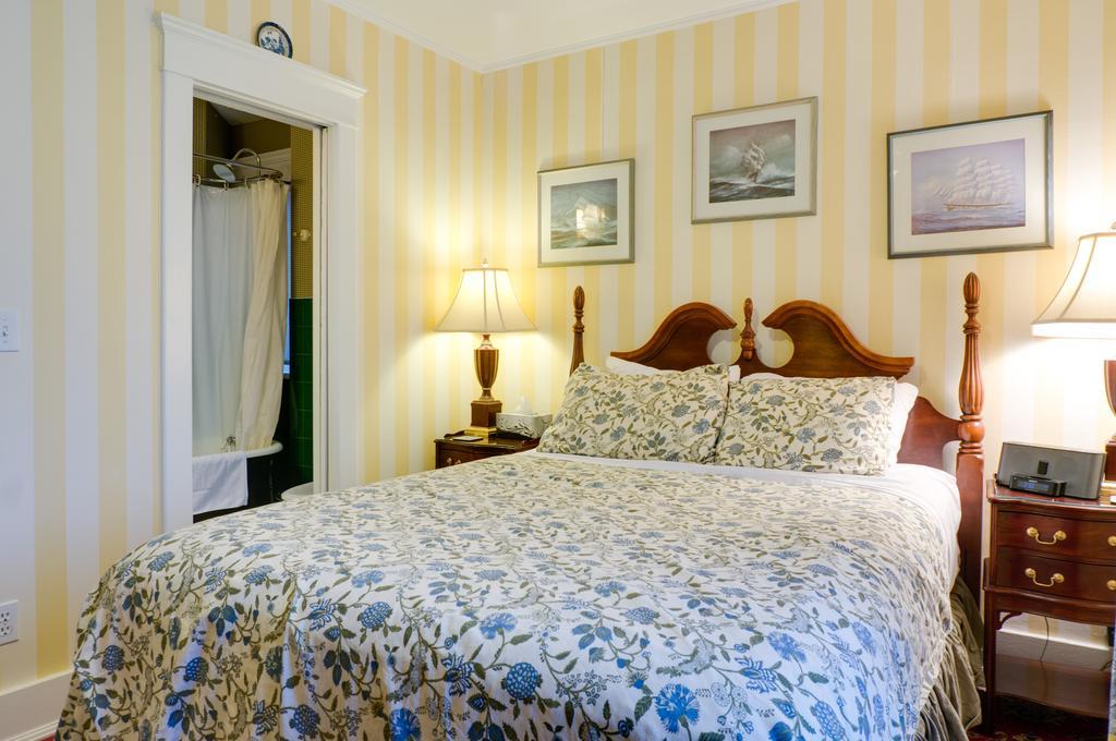 Calgary Westways Guest House Værelse billede