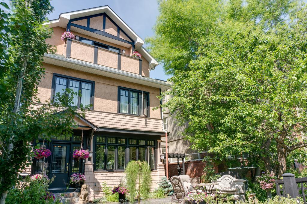 Calgary Westways Guest House Eksteriør billede